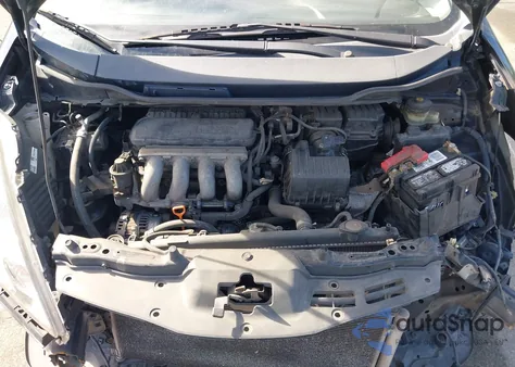 2010 Honda Fit Sport z USA, uszkodzony, nr VIN JHMGE8H69AS021974